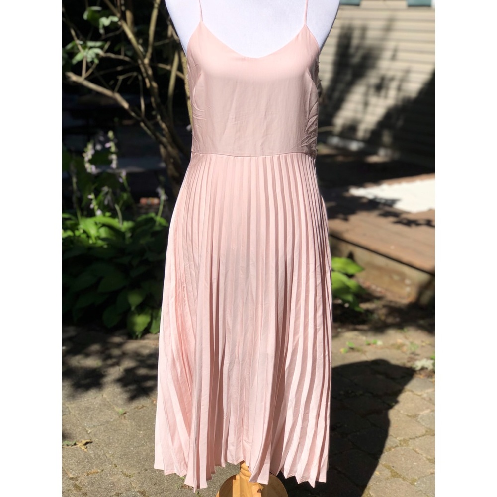 Light pink strappy dress w pleated skirt - NWT!